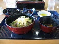 平目丼